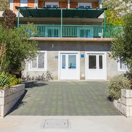 Jadranka Apartment *